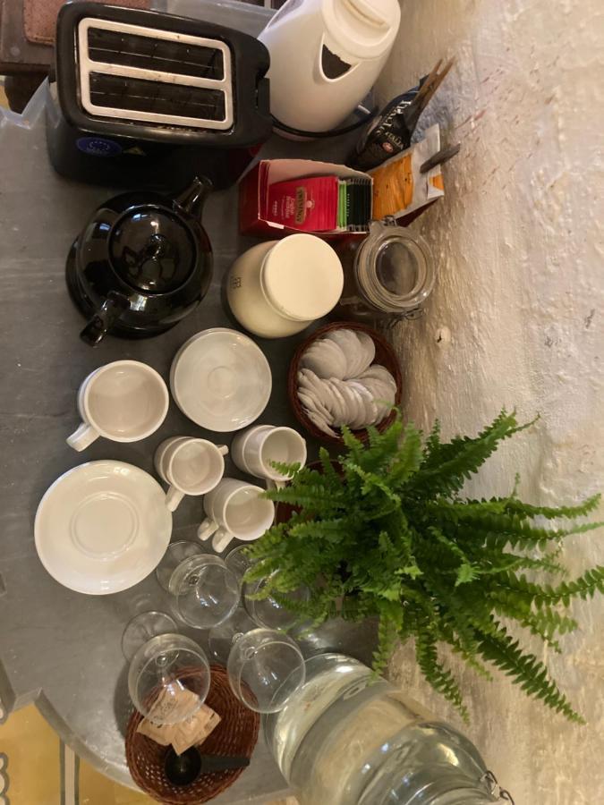 Għarb Peaceful Farmhouse Stay With Cozy Yard المظهر الخارجي الصورة